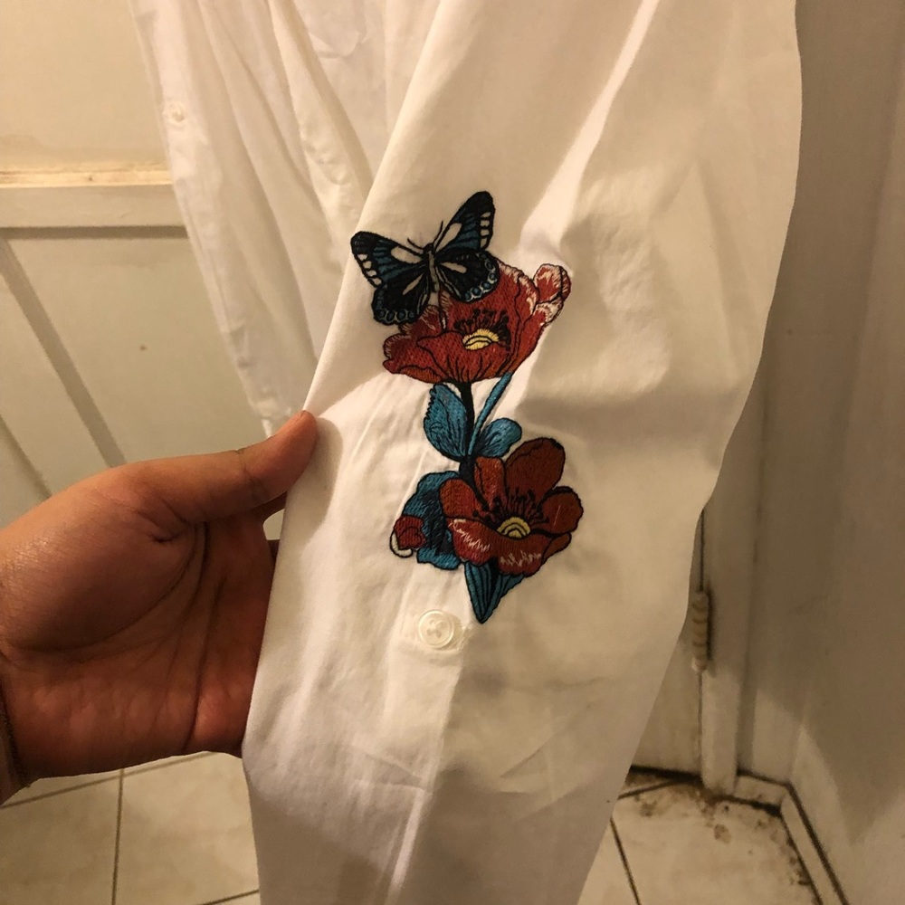 Embroidered Button Down - Picture 5 of 7
